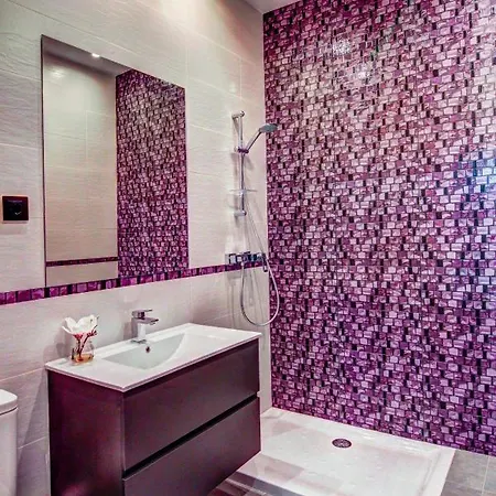 Catedral Premium 3 Bedrooms Apartment Malaga